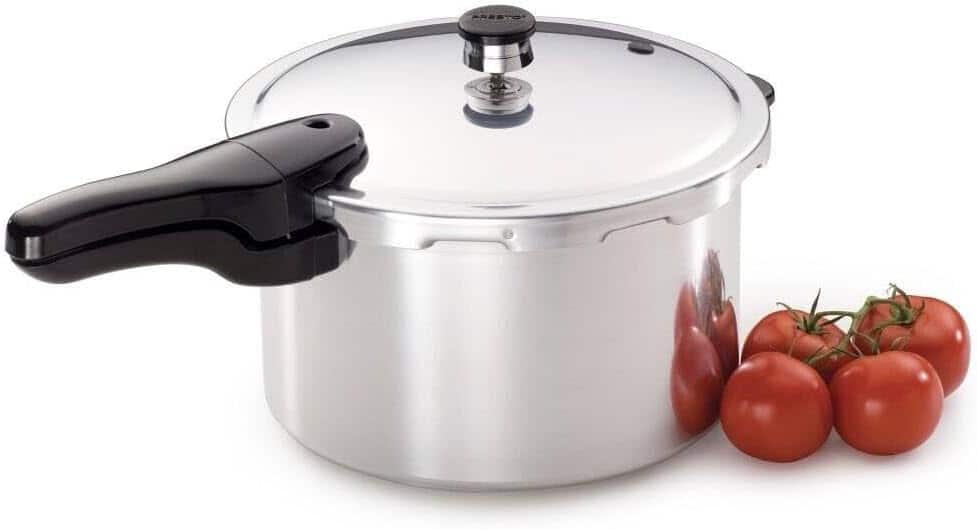 Front. Presto - Presto 01282 8 Quart Aluminium Pressure Cooker - Silver.