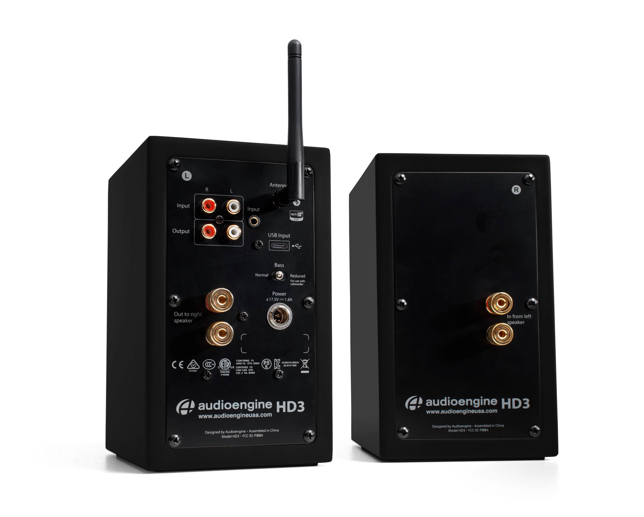 L R  
Antenna  
Input  
Output  
USB Input  
Bass  
Normal  
Reduced  
Power  
Out to right speaker  
In from left speaker  

audioengine HD3  
www.audioengineusa.com  
Designed by Audioengine - Assembled in China  
Model: HD3 - FCC ID: FCE-HD3  

audioengine HD3  
www.audioengineusa.com  
Designed by Audioengine - Assembled in China  
Model: HD3 - FCC ID: FCE-HD3