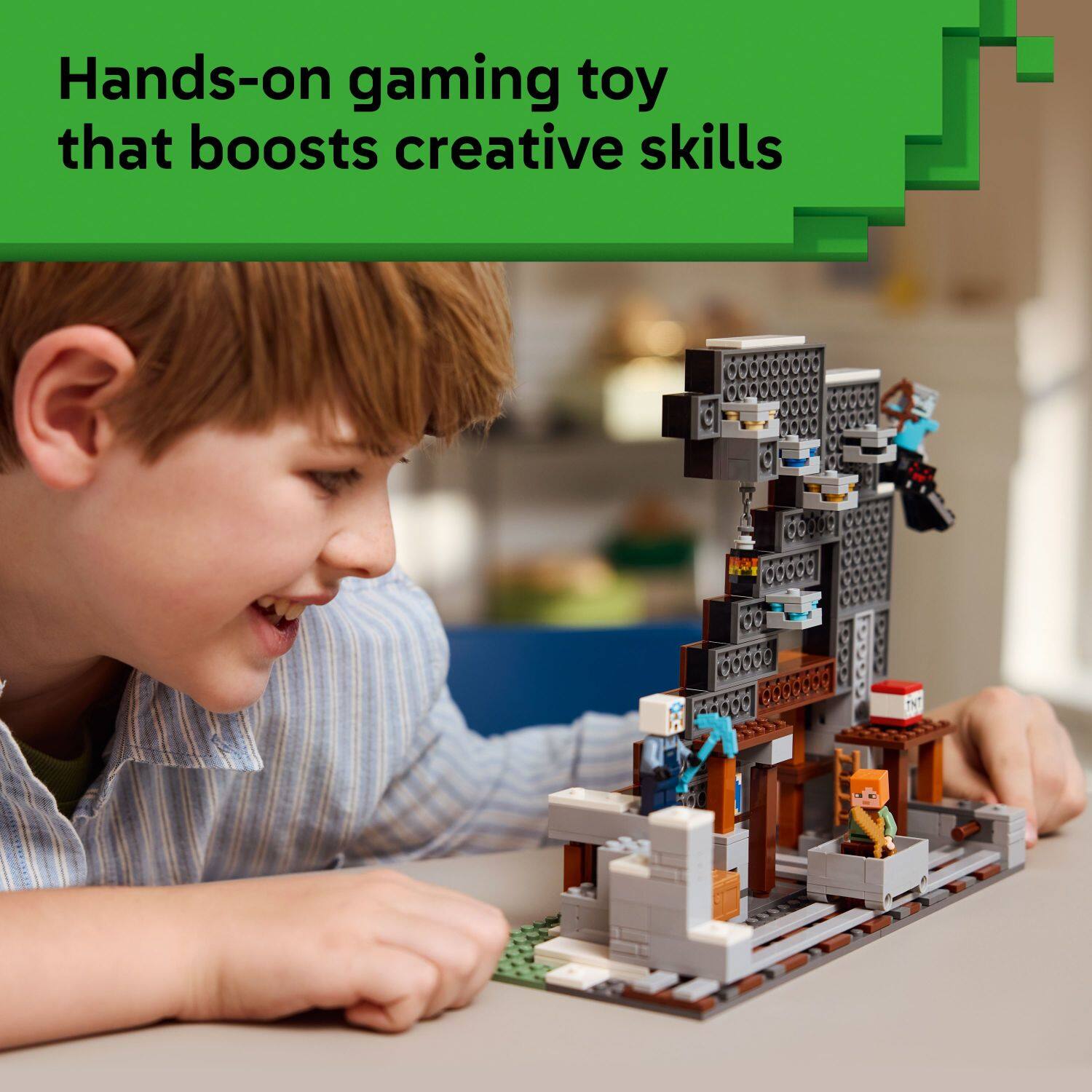 Hands-on gaming toy that boosts creative skills.