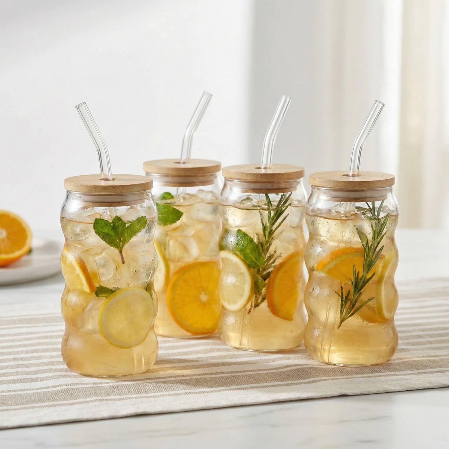 Left. Jay Import - Lily Set of 4 Glass Sippers 18oz - Clear.