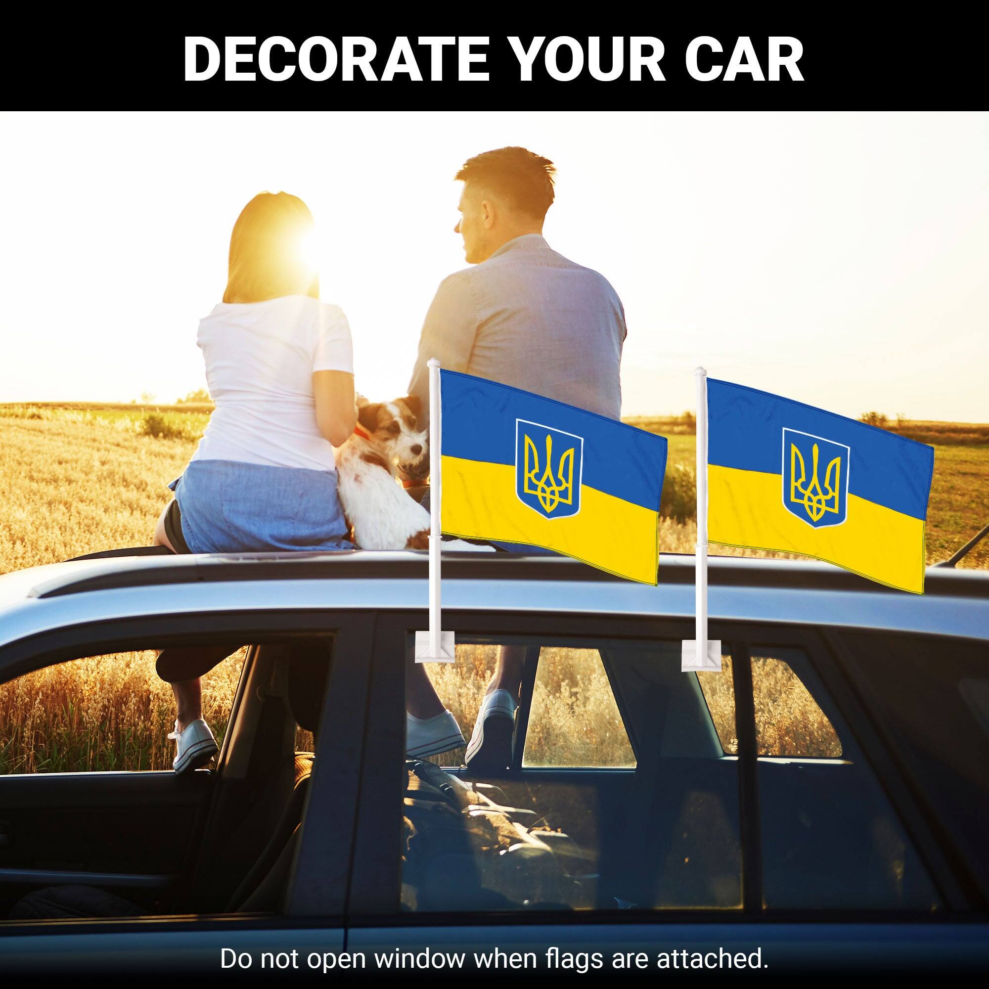 DECORATE YOUR CAR

Do not open window when flags are attached.