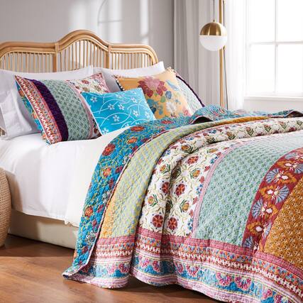 Front. Commonwealth Home Fashions - Greenland Home Thalia Cotton Quilt Set, 5-Piece King/Cal King, Multicolor - Multicolor.