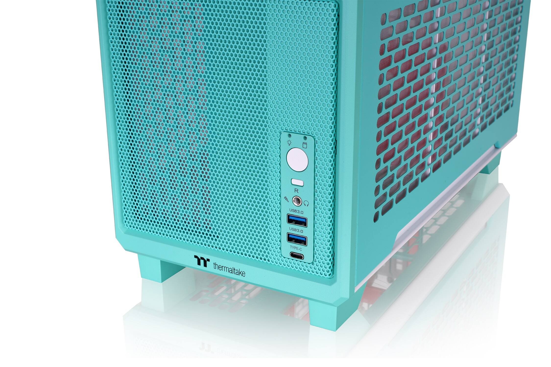 The text on the image reads: "USB3.0 Type-C USB O USB3.0 Type-C USB O USB3.0 Type-C USB O USB3.0 Type-C USB O USB3.0 Type-C USB O USB3.0 Type-C USB O USB3.0 Type-C USB O USB3.0 Type-C USB O USB3.0 Type-C USB O USB3.0 Type-C USB O USB3.0 Type-C USB O USB3.0 Type-C USB O USB3.0 Type-C USB O USB3.0 Type-C USB O USB3.0 Type-C USB O USB3.0 Type-C USB O USB3.0 Type-C USB O USB3.0 Type-C USB O USB3.0 Type-C USB O USB3.0 Type-C USB O USB3.0 Type-C USB O USB3.0 Type-C USB O USB3.0 Type-C USB O USB3.0 Type-C USB O USB3.0 Type-C USB O USB3.0 Type-C USB O USB3.0 Type-C USB O USB3.0 Type-C USB O USB3.0 Type-C USB O USB3.0 Type-C USB O USB3.0 Type-C USB O USB3.0 Type-C USB O USB3.0 Type-C USB O USB3.0 Type-C USB O USB3.0 Type-C USB O USB3.0 Type-C USB O USB3.0 Type-C USB O USB3.0 Type-C USB O USB3.0 Type-C USB O USB3.0 Type-C USB O USB3.0 Type-C USB O USB3.0 Type-C USB O USB3.0 Type-C USB O USB3.0 Type-C USB O USB3.0 Type-C USB O USB3.0 Type-C USB O USB3.0 Type-C USB O USB3.0 Type-C USB O USB3.0 Type-C USB O USB3.0 Type-C USB O USB3.0 Type-C USB O USB3.0 Type-C USB O USB3.0 Type-C USB O USB3.0 Type-C USB O USB3.0 Type-C USB O USB3.0 Type-C USB