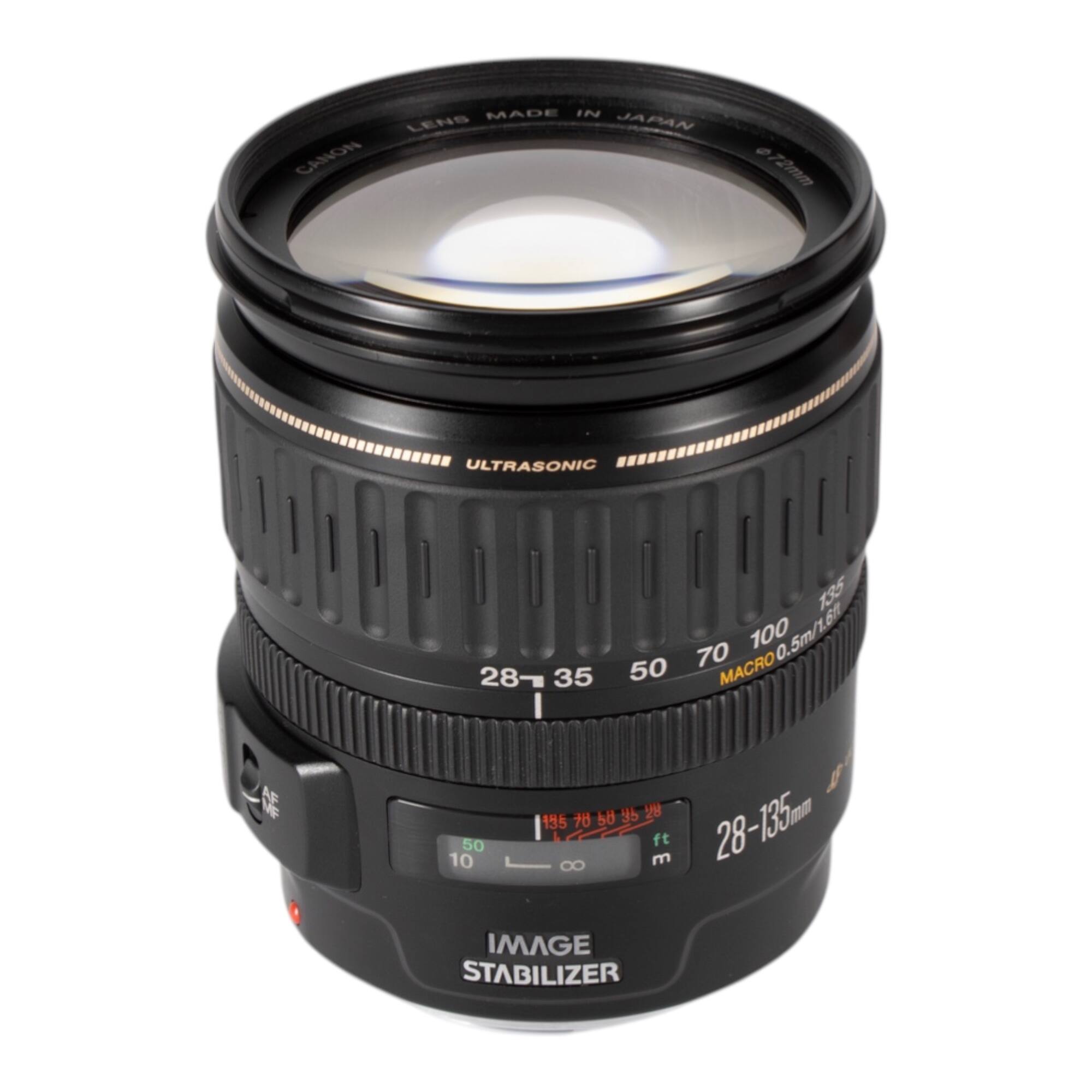 MADE IN JAPAN  
CANON  
72mm  
ULTRASONIC  
28-135mm  
1:3.5-5.6  
MACRO 0.5m/1.6ft  
IMAGE STABILIZER  
28-135mm  
50  
10  
0  
m  
ft