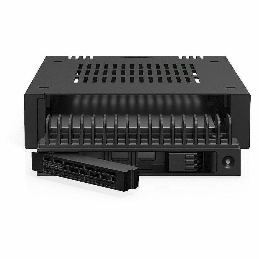 Alt View 7. Icy Dock - Icy Dock ExpressCage MB741V4P-B Drive Bay Adapter for 3.5" PCI Express NVMe 4.0 - U.2 (SFF-8639) Host Interface Internal.