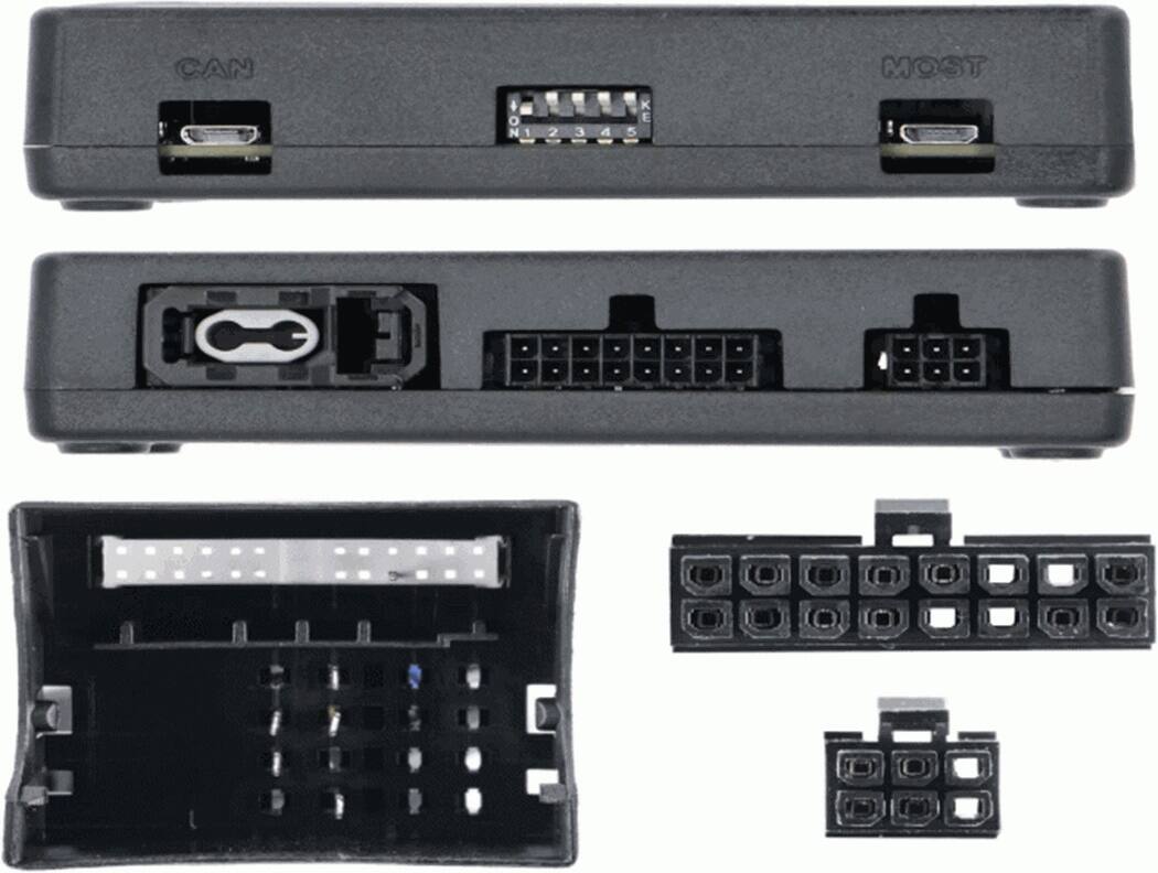 The image shows a close-up of a computer keyboard, with the back removed to reveal the internal components. The keyboard has a total of 12345 keys, including a number pad and function keys. The keyboard also features a power button and a USB port.