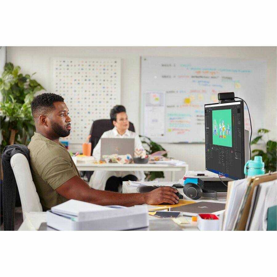 Alt View 4. HP - Poly Voyager Surround 80 UC USB-C Headset +USBC/A Adapter - Microsoft Teams Certification - Stereo - USB Type C - Black.