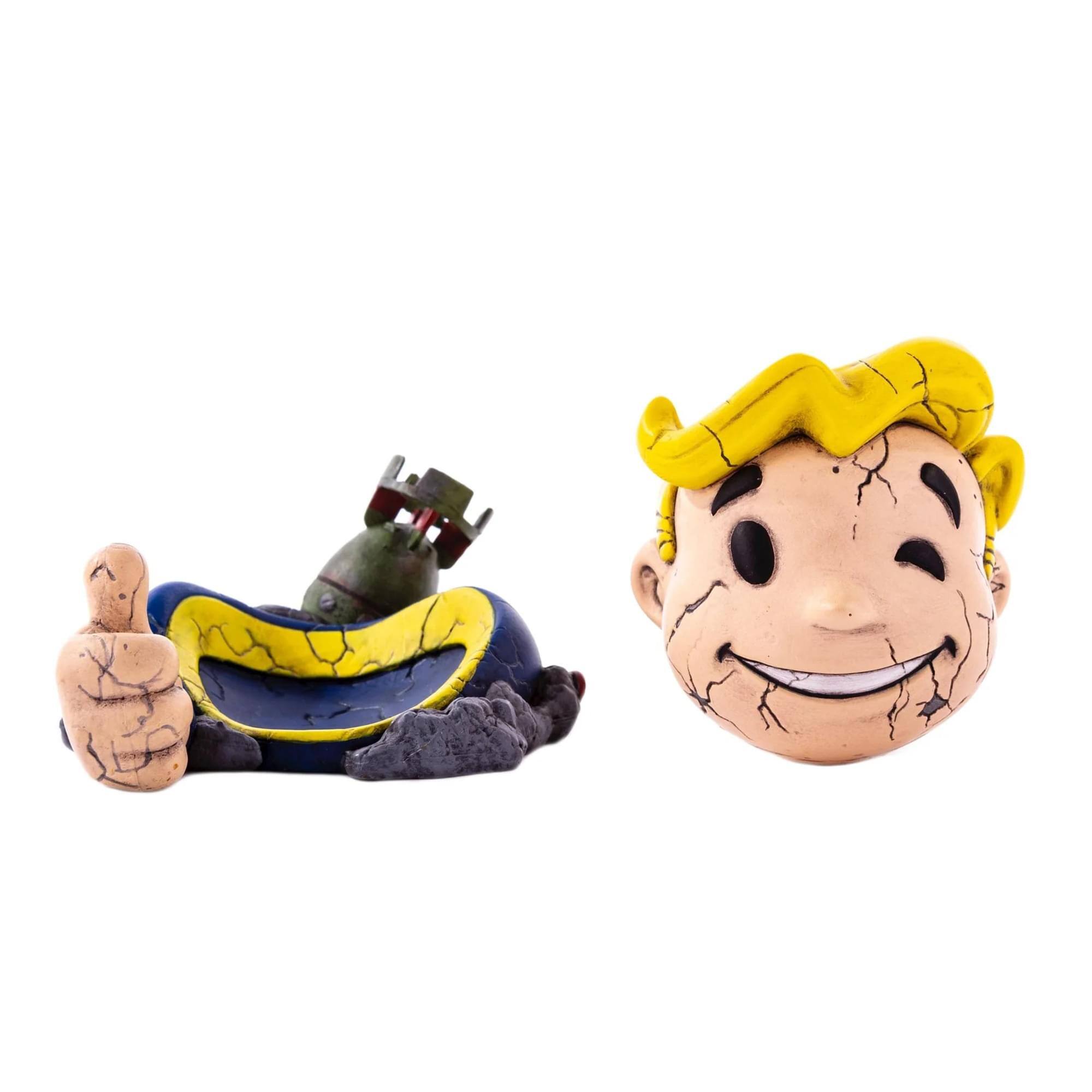 Alt View 1. MONDO - Mondo Mondoid: Fallout Series 1 Vault Boy Vinyl Figure - Multi-Color.