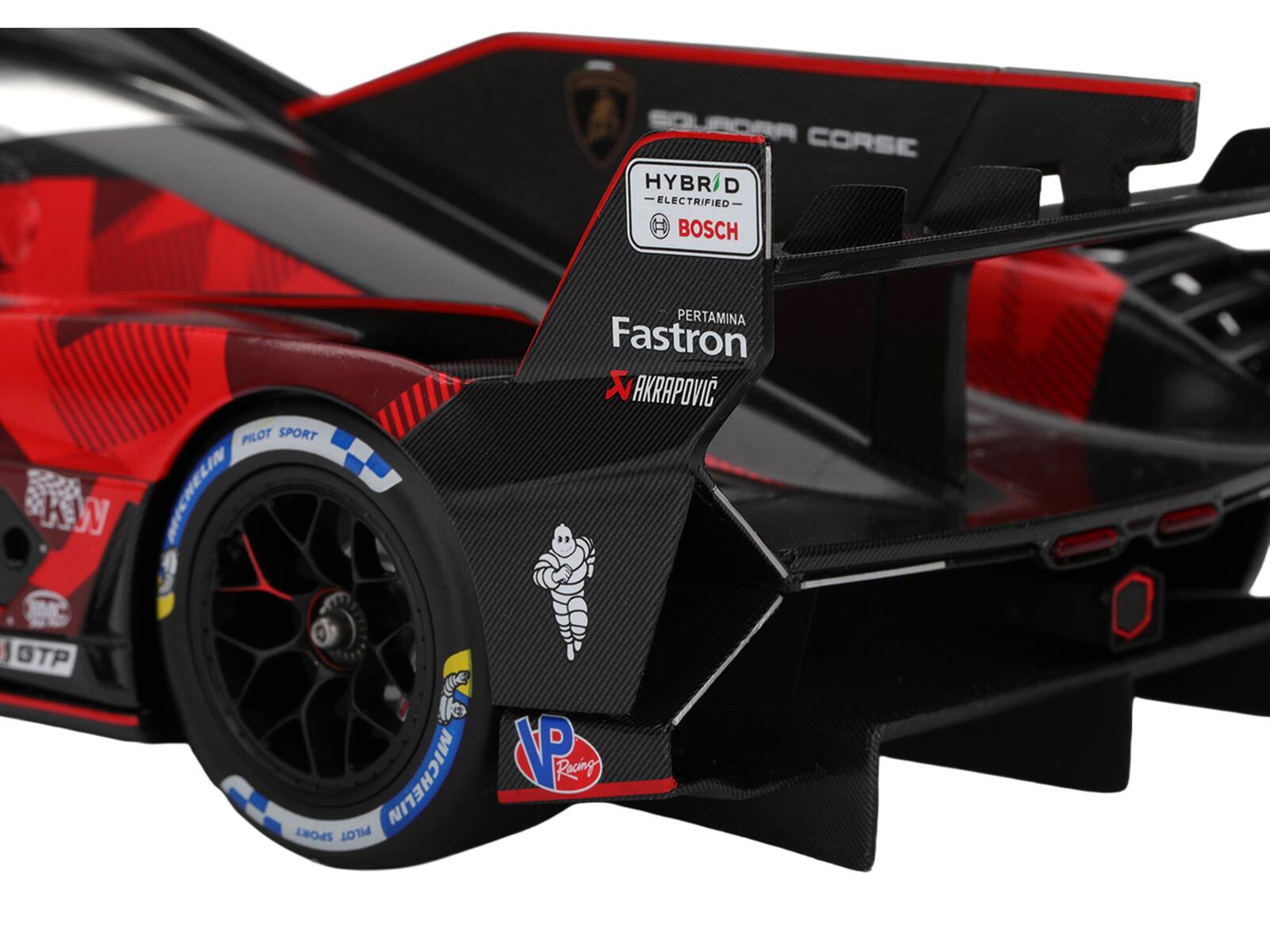 AROBUCE CORSE HYBRID ELECTRIFIED BOSCH  
PILOT SPORT KW MICHELIN 3MC GTP MICHELIN SPORT PILOT  
PERTAMINA Fastron AKRAPOVIC VP Racing