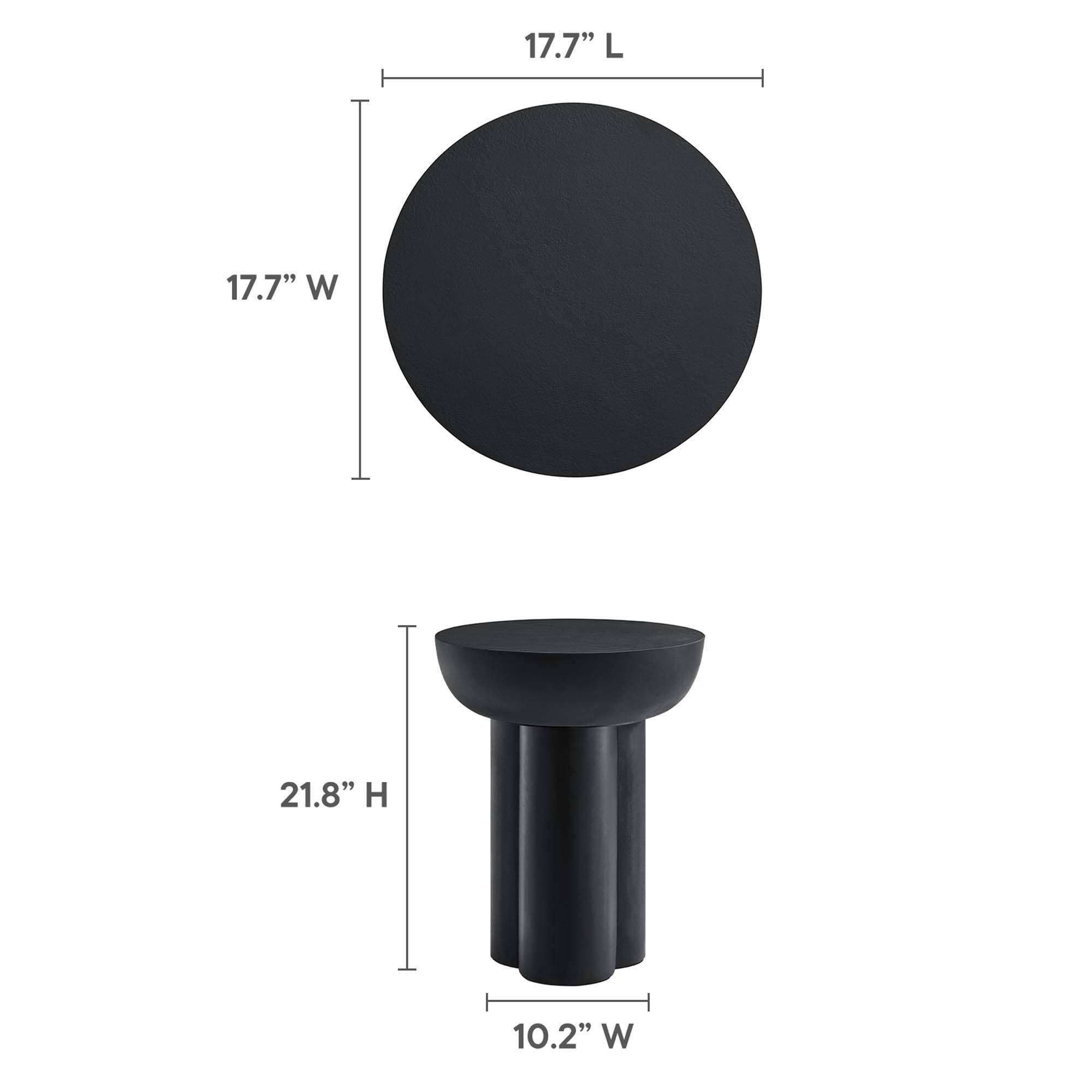 17.7" L  
17.7" W  
21.8" H  
10.2" W