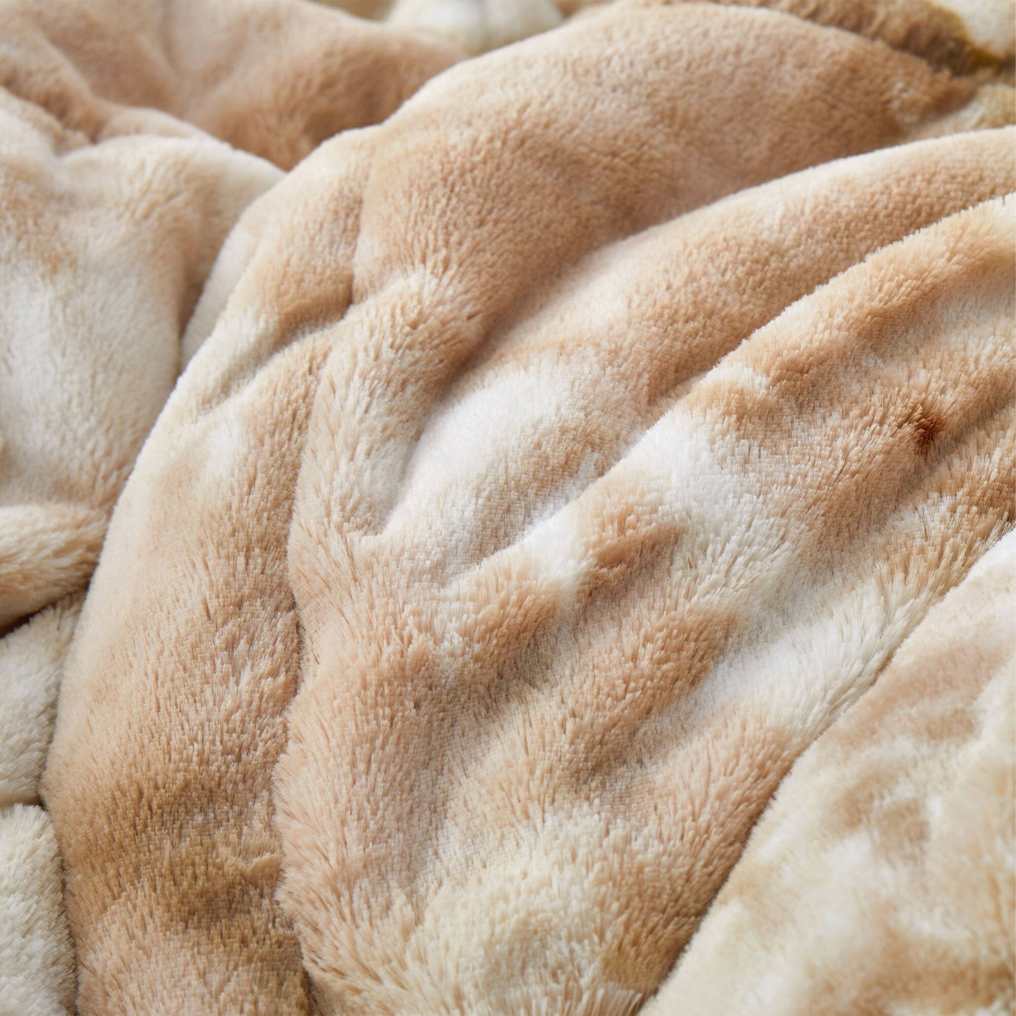 Alt View 1. Peace Nest - Peace Nest Sherpa Fluffy Faux Fur Comforter Set Plush Reversible Bedding Set - Beige.