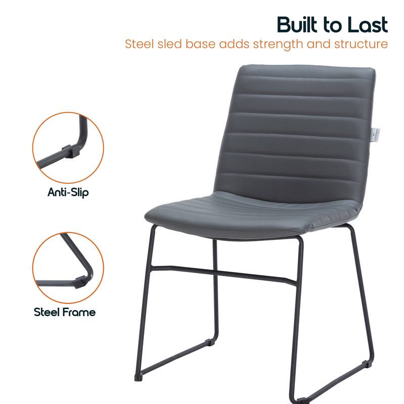 Built to Last  
Steel sled base adds strength and structure  
Anti-Slip  
Steel Frame