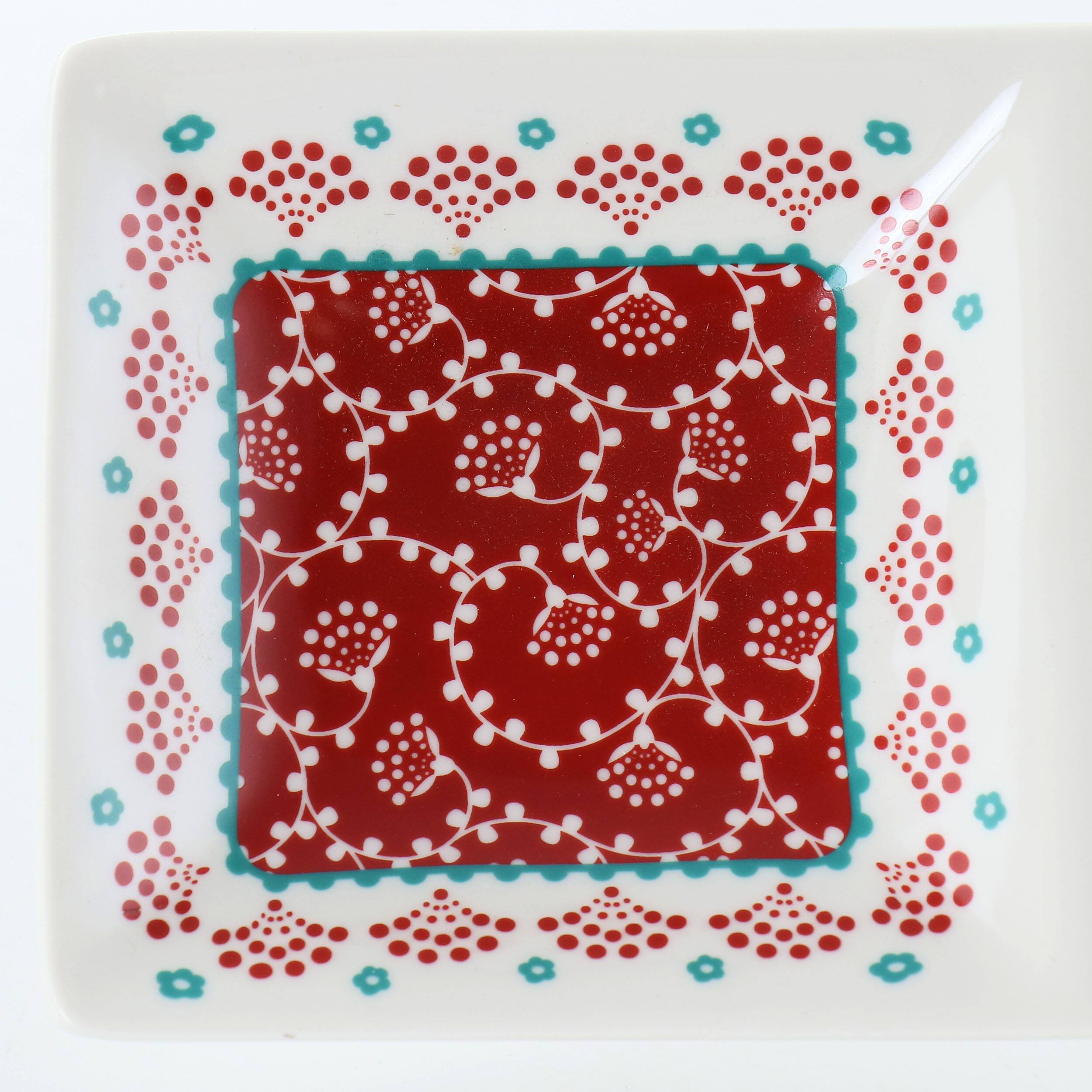 Alt View 3. Gibson - Gibson Home Village Vines 13.5 Inch Ceramic Rectangular 3 Section Tray in Red - Red.