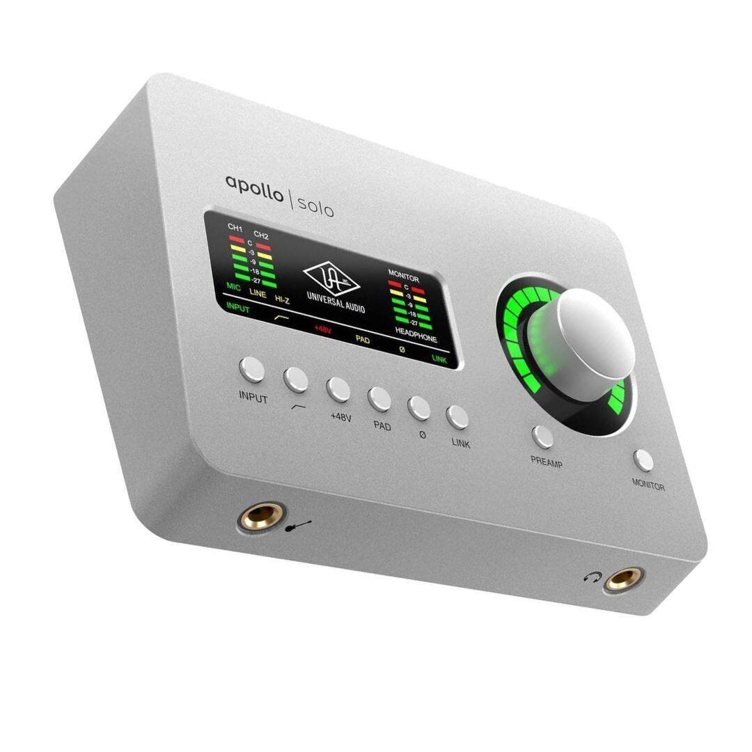 apollo | solo

CH1 CH2
MIC LINE HI-Z
UNIVERSAL AUDIO INPUT

MONITOR
HEADPHONE
LINK

PAD
+48V
INPUT

PREAMP
MONITOR
