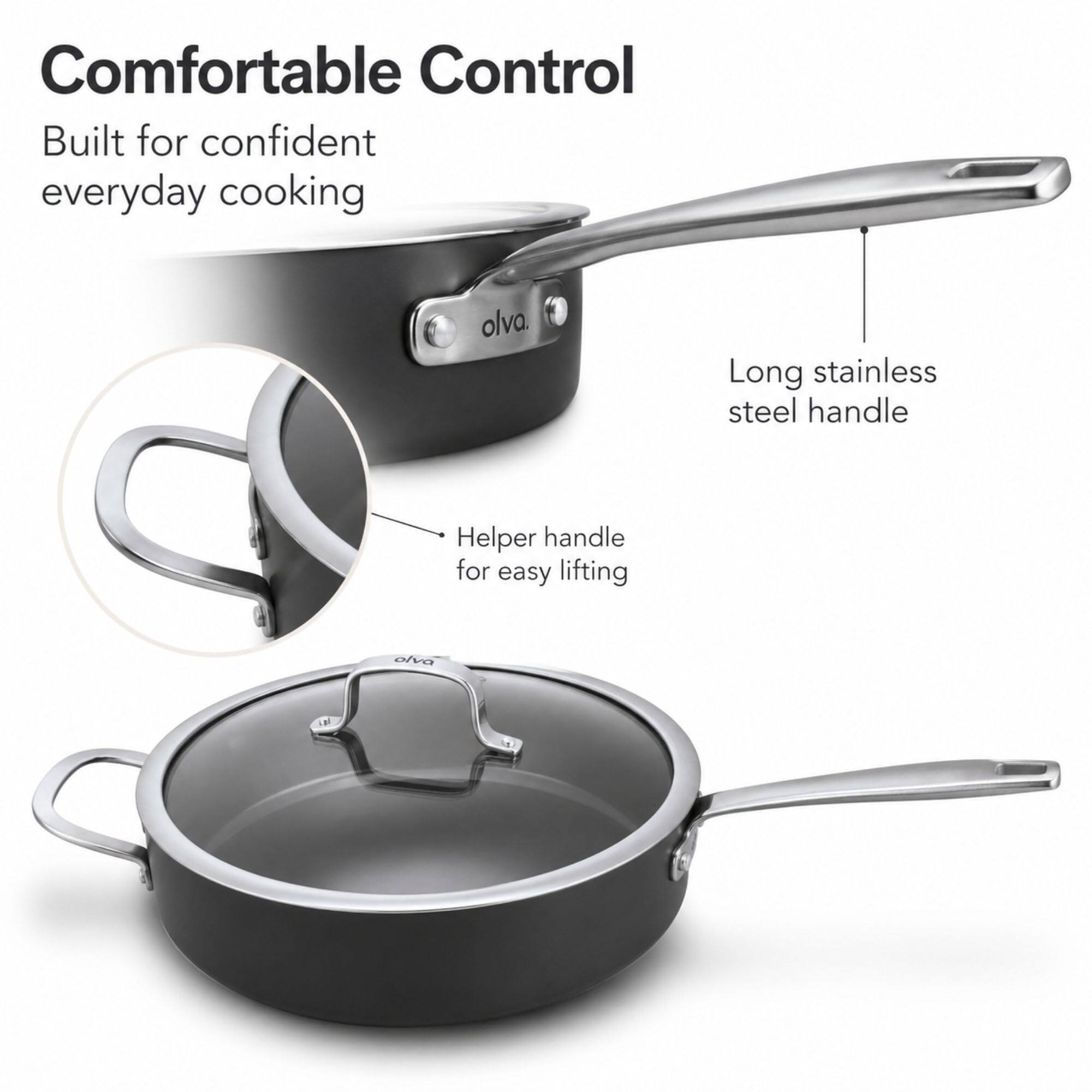 Comfortable Control  
Built for confident everyday cooking  

Long stainless steel handle  
Helper handle for easy lifting