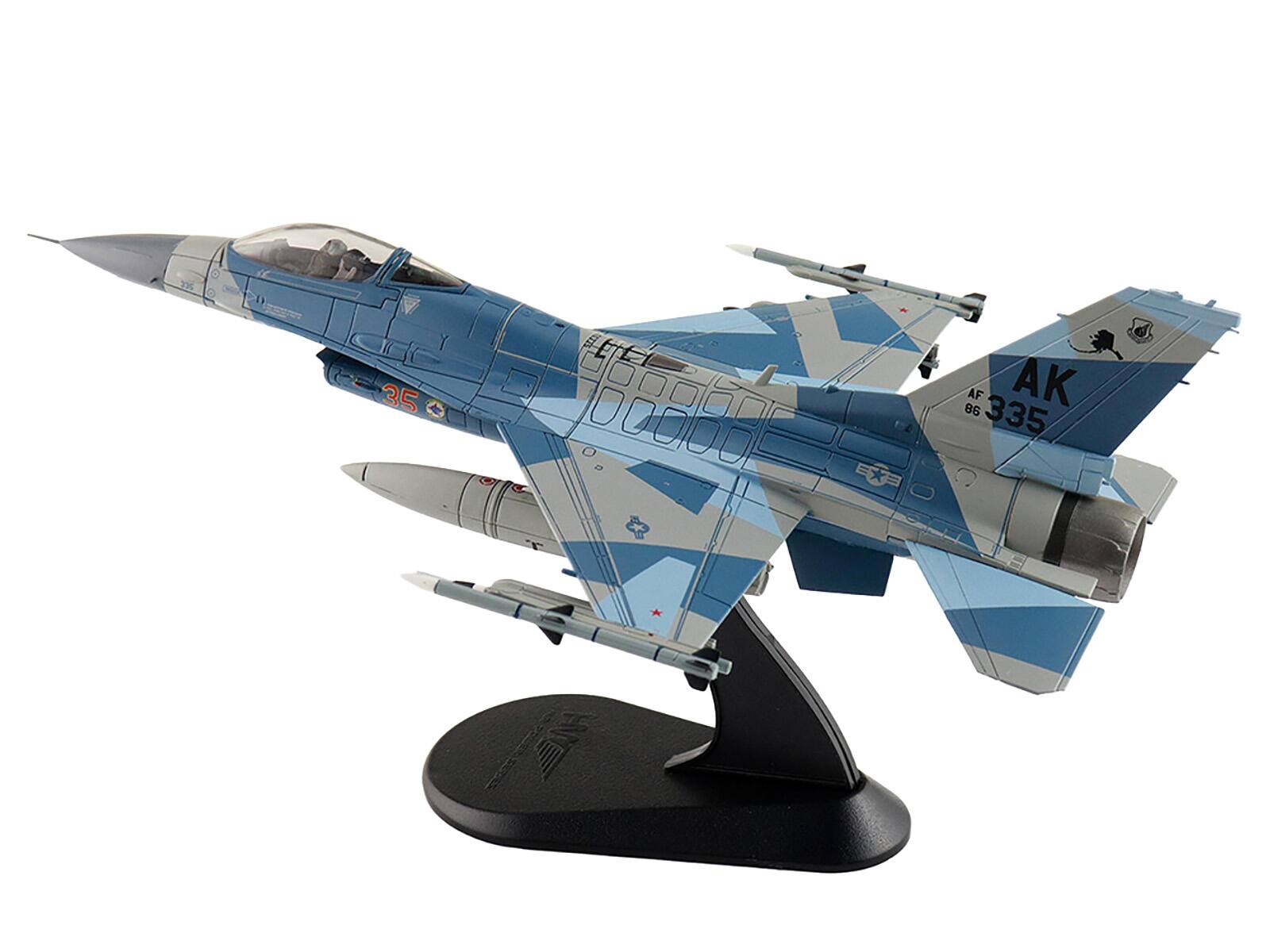 Alt View 1. Hobby Master - Lockheed F-16C Fighting Falcon "86-0335 Blue Splinter 354th Wing 18th AGRS Eielson AFB 2018" USAF 1/72 - Multi.
