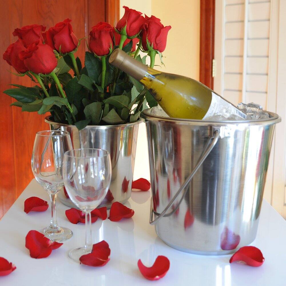 Angle. AmeriHome - Assorted Stainless Steel Bucket Set 3 Piece Set - Silver.