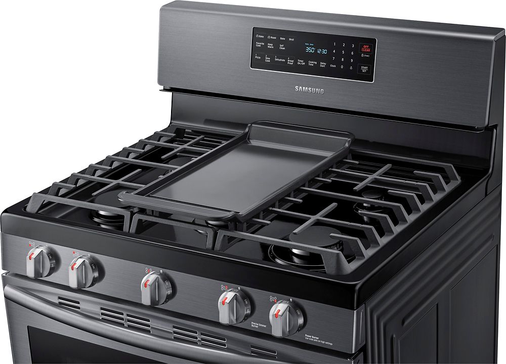 Alt View 17. Samsung - 5.8 Cu. Ft. Self-Cleaning Freestanding Fingerprint Resistant Gas Convection Range.