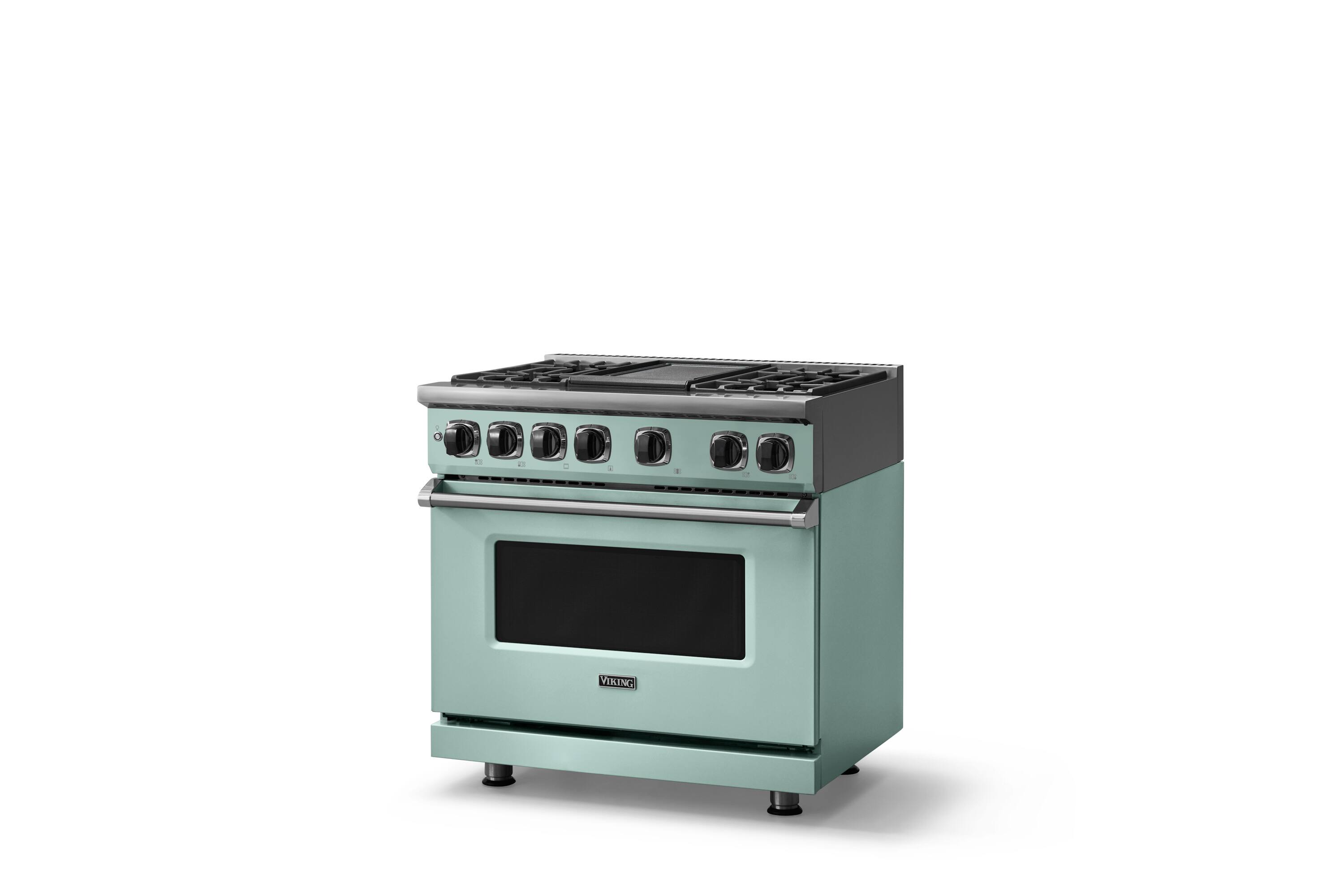 Angle. Viking - 36 in. Wide 4 Burner Dual Fuel Sealed Burner Range with Griddle-LP - Splash.