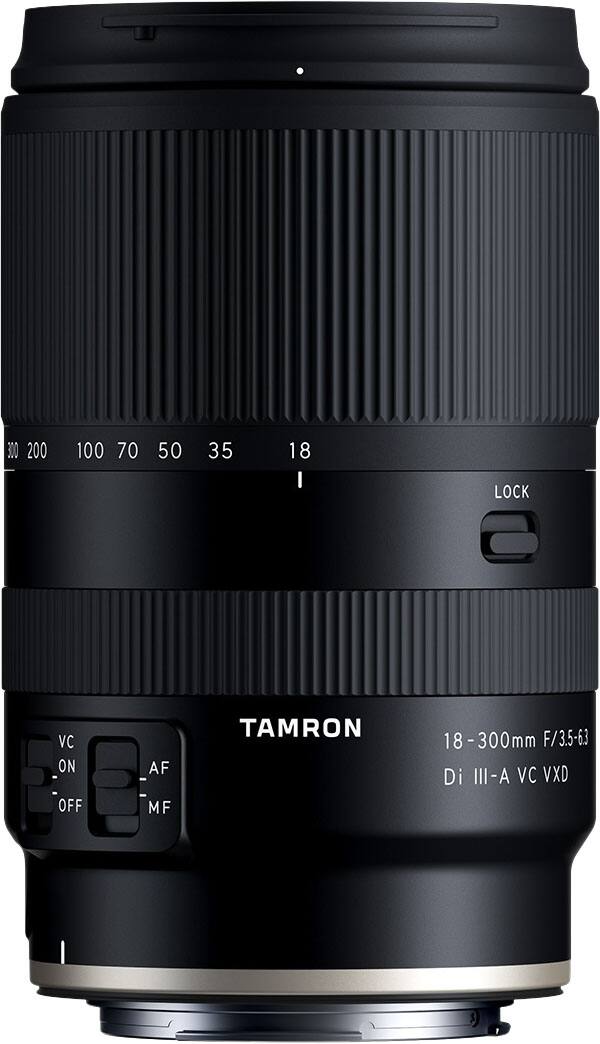300 200 100 70 50 35 18  
LOCK  
VC ON - OFF  
AF - MF  
TAMRON  
18-300mm F/3.5-6.3 Di III-A VC VXD