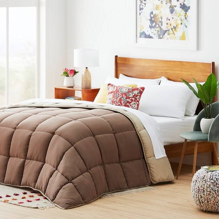 Angle. Hivvago - Twin All Seasons Beige/Brown Reversible Polyester Down Alternative Comforter - Beige/Brown.