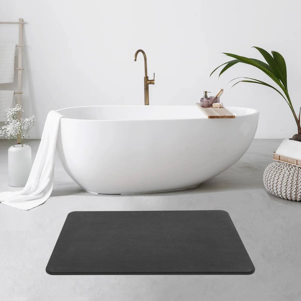 Left. J&V TEXTILES - 24'' x 15'' Diatomaceous Quick-Drying Stone Bath Mat - BLACK.