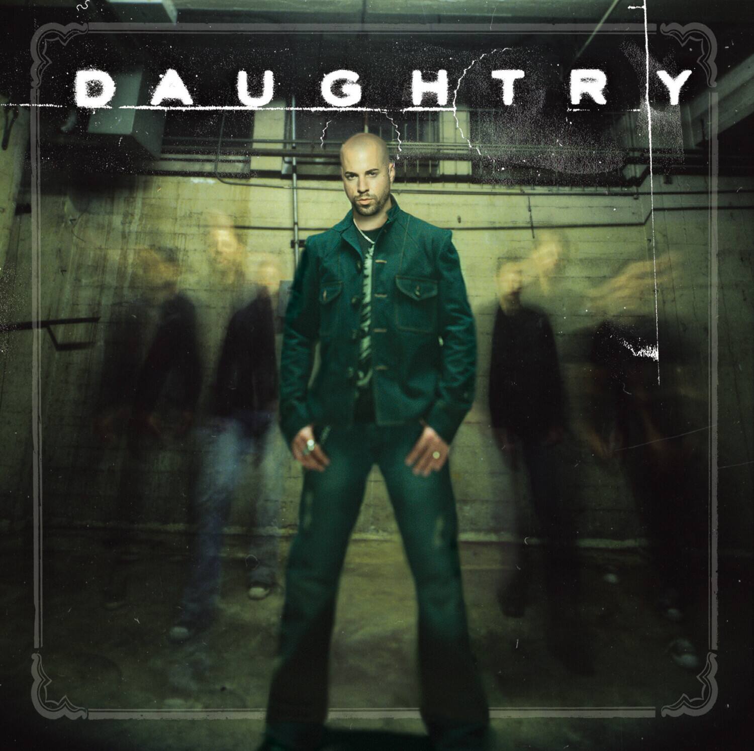 Front. Daughtry - Daughtry   - COMPACT DISCS.