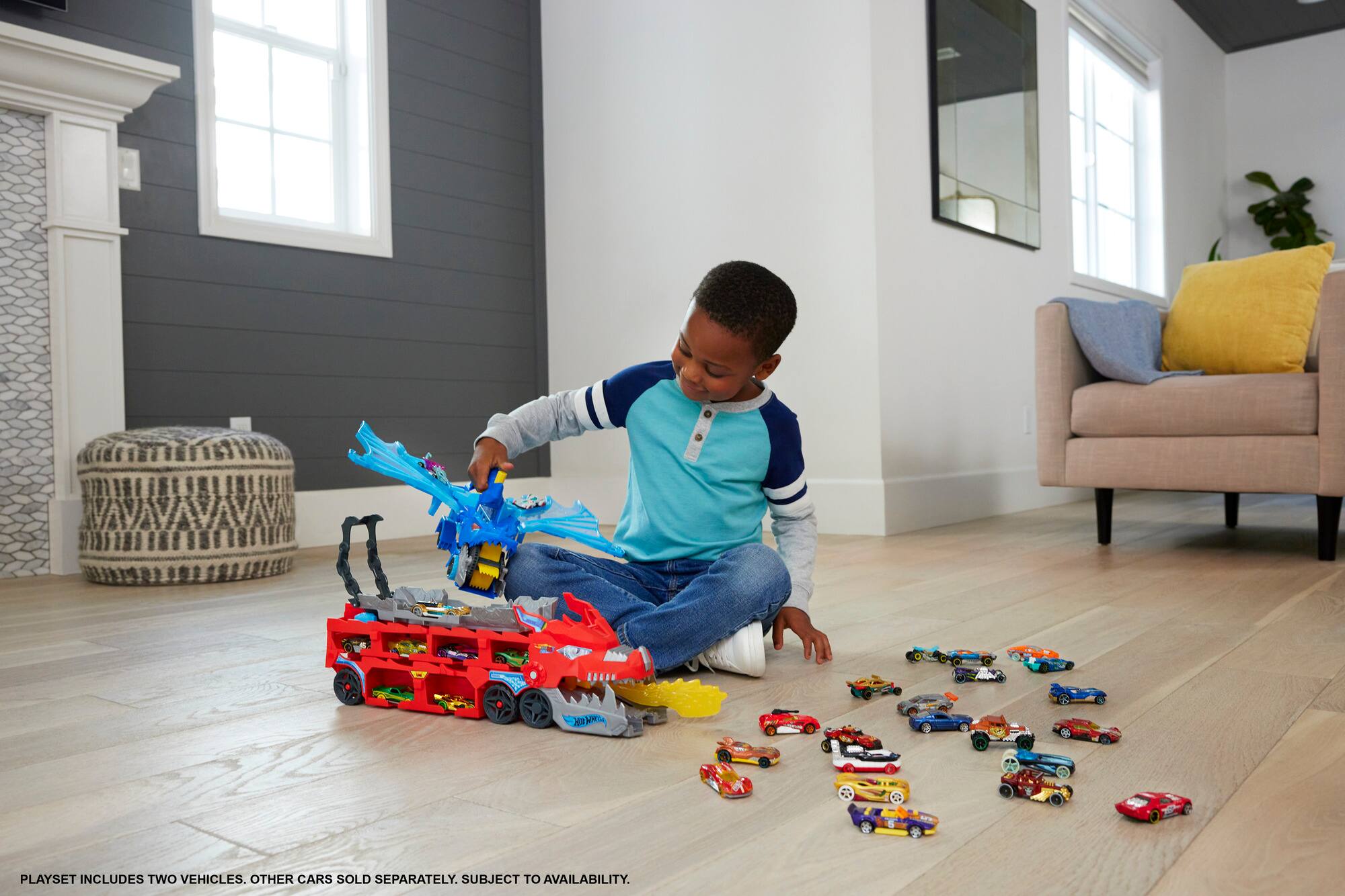 PLAYSET INCLUDES TWO VEHICLES. OTHER CARS SOLD SEPARATELY. SUBJECT TO AVAILABILITY.