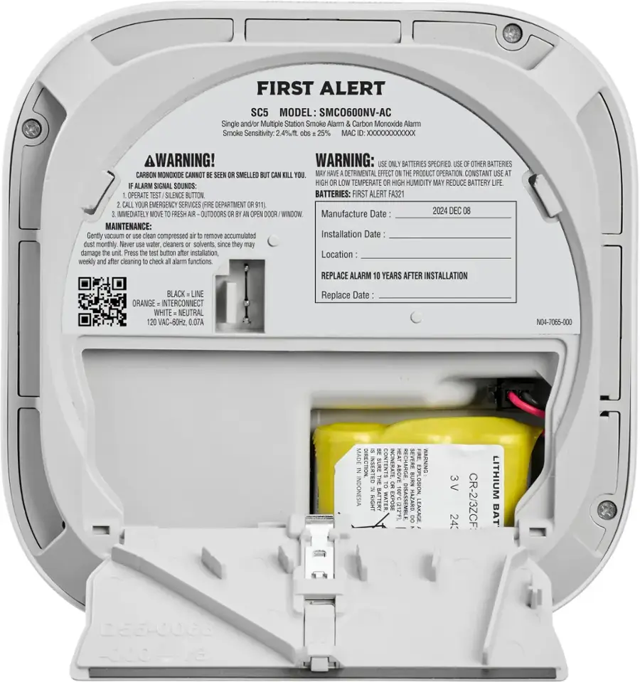 First Alert Smoke and Carbon Monoxide Detector Hardwired White ...