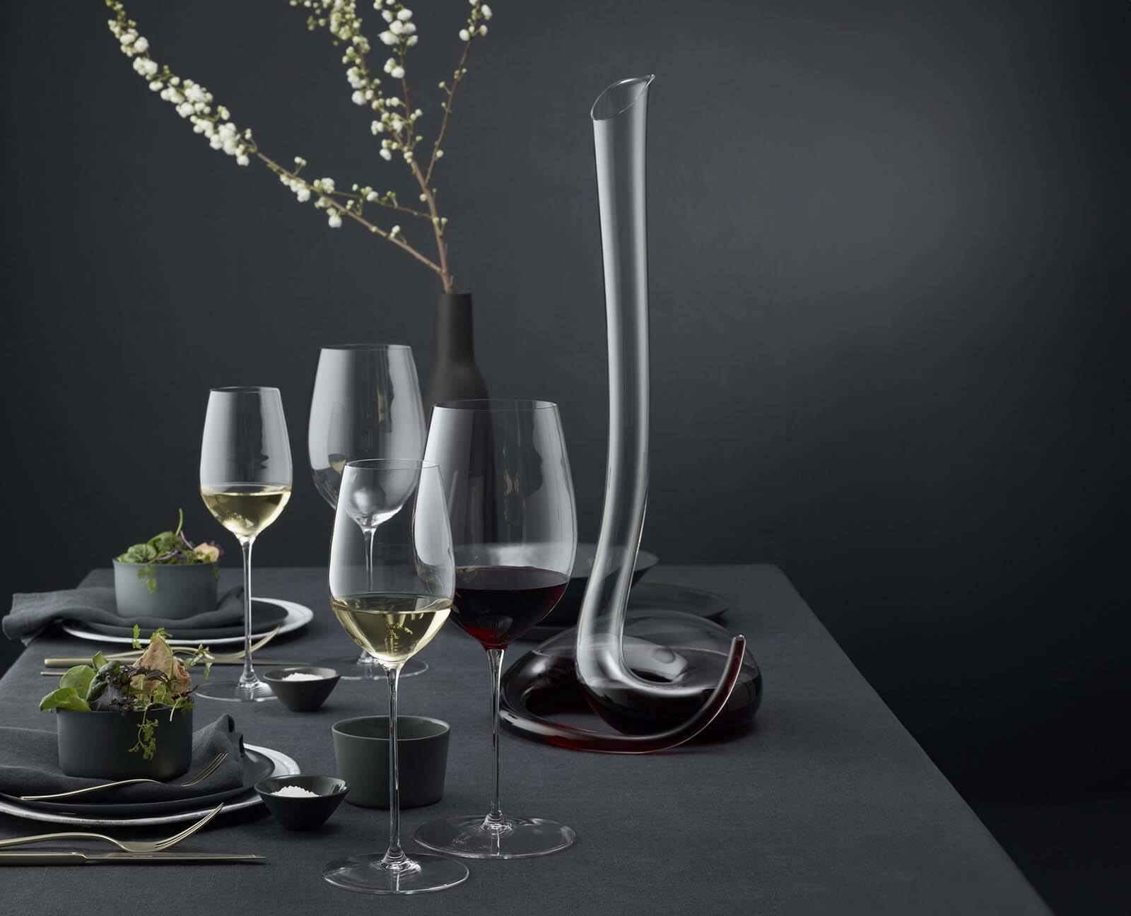 Alt View 1. Riedel - Eve Decanter - Clear.