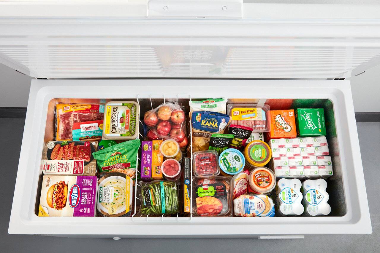 Grouped and corrected text:

* Bringing 22 50 t, lightlife SULAAT BS COUNTRYCROCK Corning I ORIGINAL 5 POTATOES MPLY OOED auonbs talde MEAT LOAF TOMATO SAUCE GROWING 2 E KINGSFORD PULLED CHICKEN SAUCE youNS MASHED POTATOES
* 100 minis TOANKY minis CLASSIC SELECTS STRING CE Dell Fresh 12 CR LIN RANA PIT & POASE SIT OH SNAP g Crush ala 8 AVOL OHl SNAP JACK'S SUD   RANCH U Simply T CpeA pawe MEXICALI DUP SNACK TRAY Gatherings HYDRATE 6 ROUNDS OMELE CRACK MIST Sprite LEMON-LME i -HYDRATE