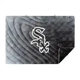 Rumpl - Chicago White Sox 75'' x 52'' Geo Original Puffy Blanket - Multicolor