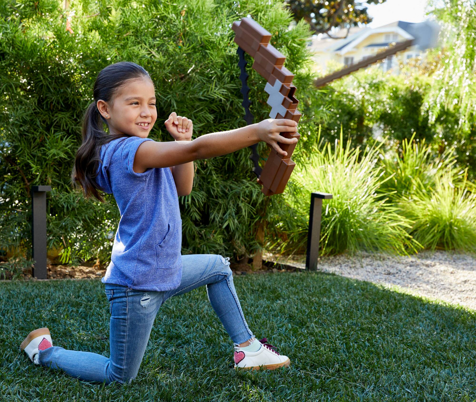 Alt View 4. Minecraft - Ultimate Bow and Arrow Set with Sounds.