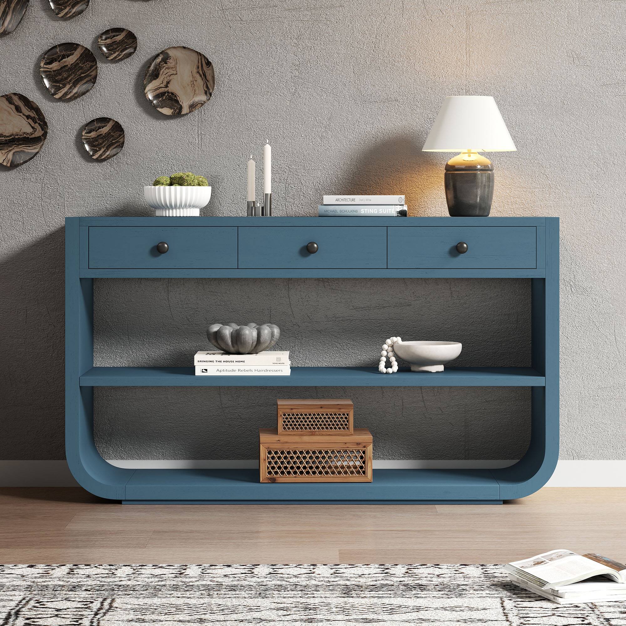 AAA | - LELAM STIN SUITS : I i o Cdrne