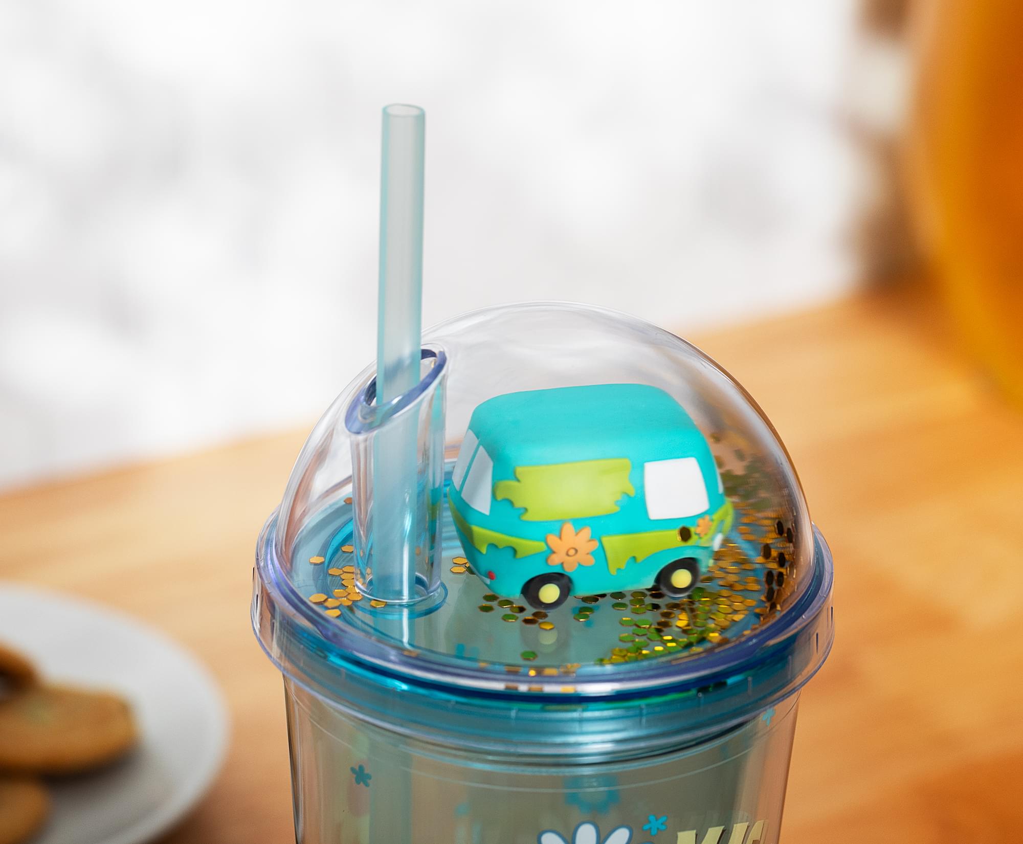 Alt View 3. Silver Buffalo - Scooby-Doo Mystery Machine Gang 24-Ounce Carnival Cup With Lid and Straw - Blue.