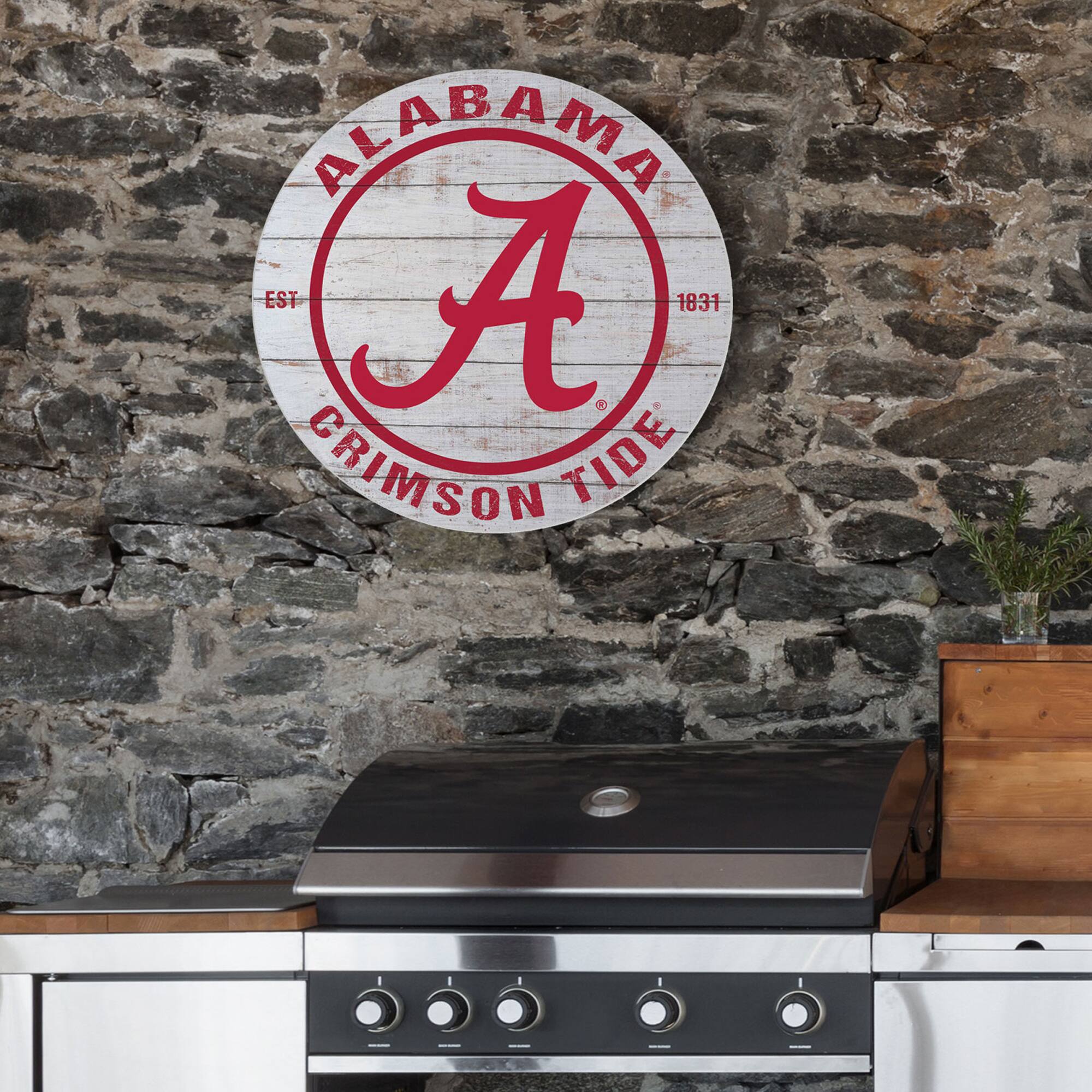 ALABAMA  
A  
EST 1831  
CRIMSON TIDE