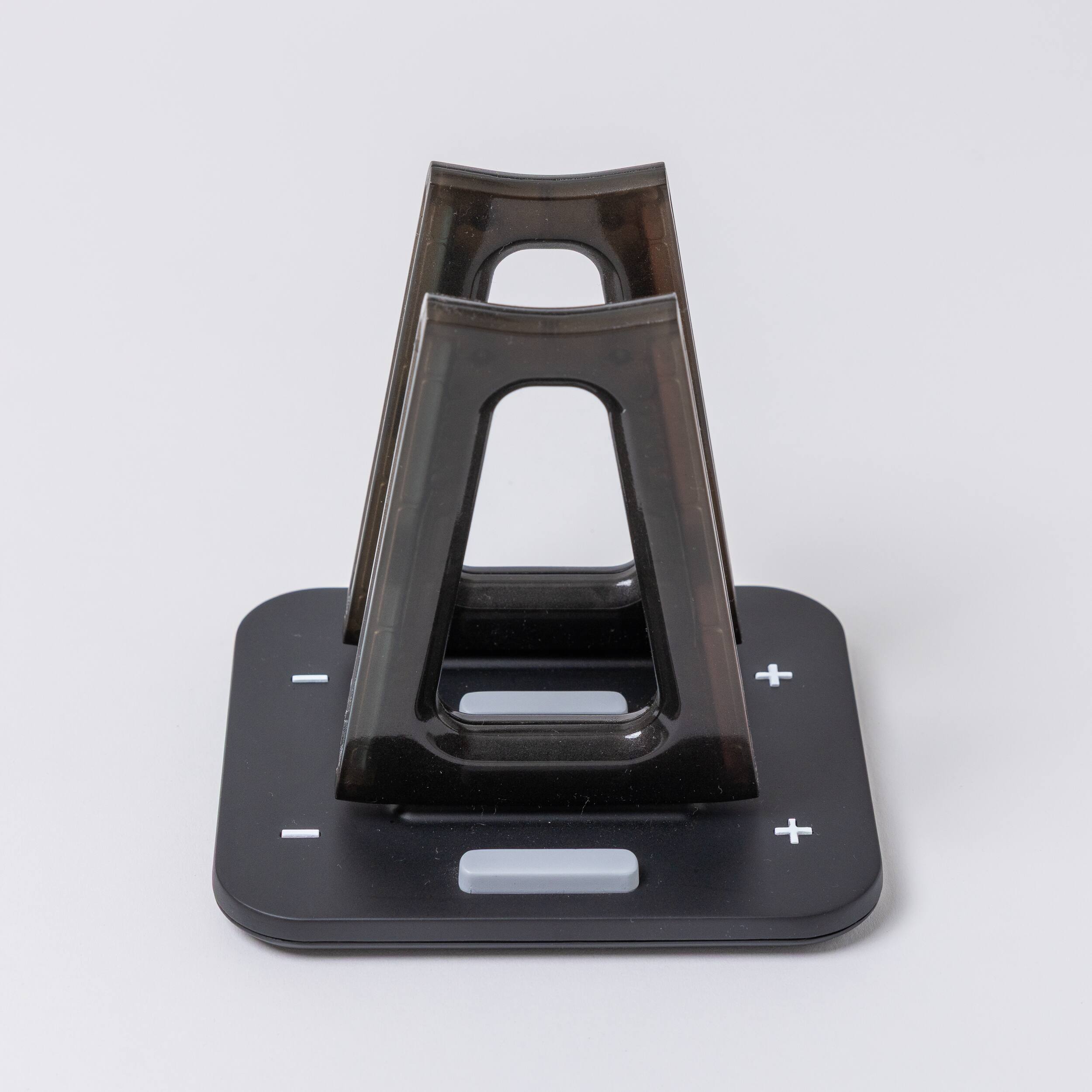 Alt View 4. Genki - Dual Wield Charging Station and Grips for the Nintendo Switch 2.