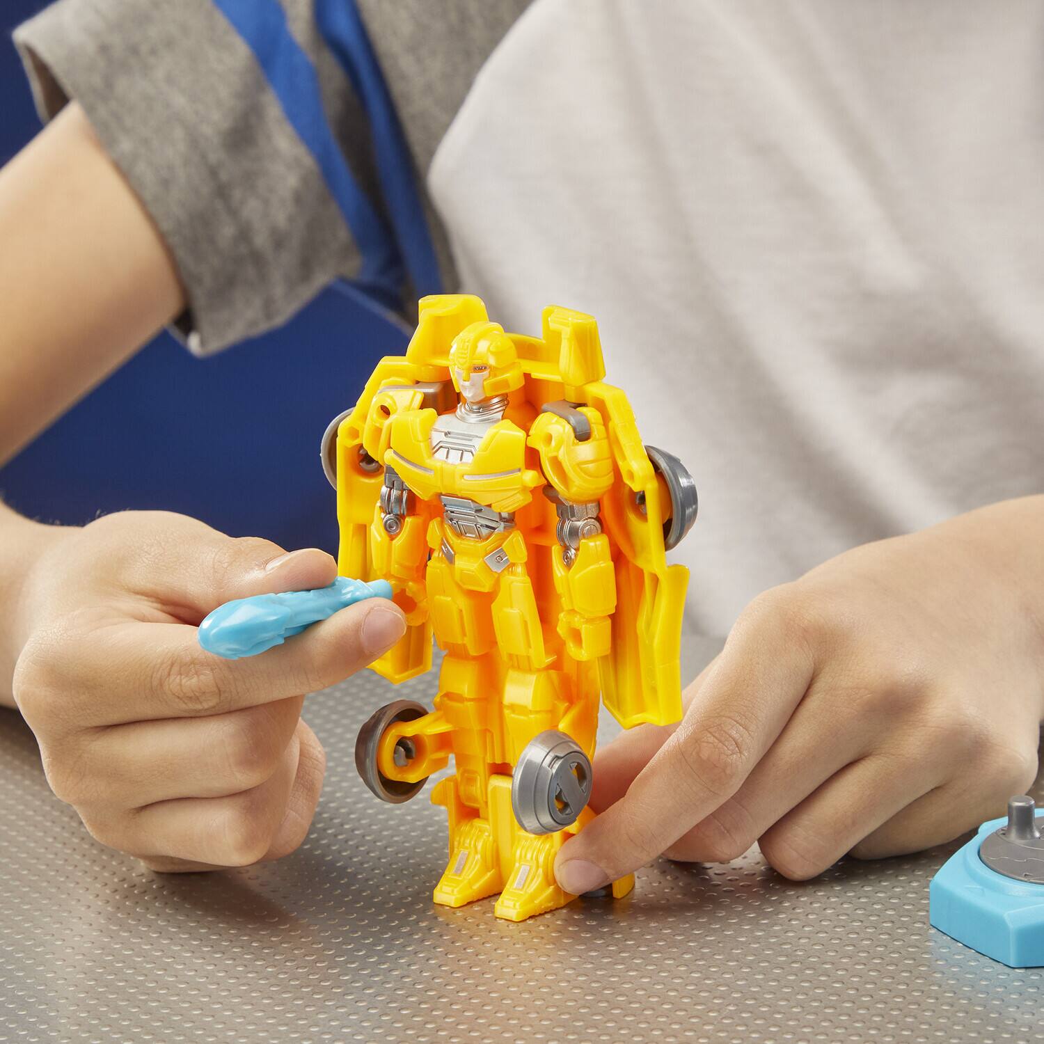 Alt View 3. Hasbro - Hasbro Collectibles - Transformers One - Robot Battlers - Bumblebee (B-127)   - Collectibles - Multicolor.