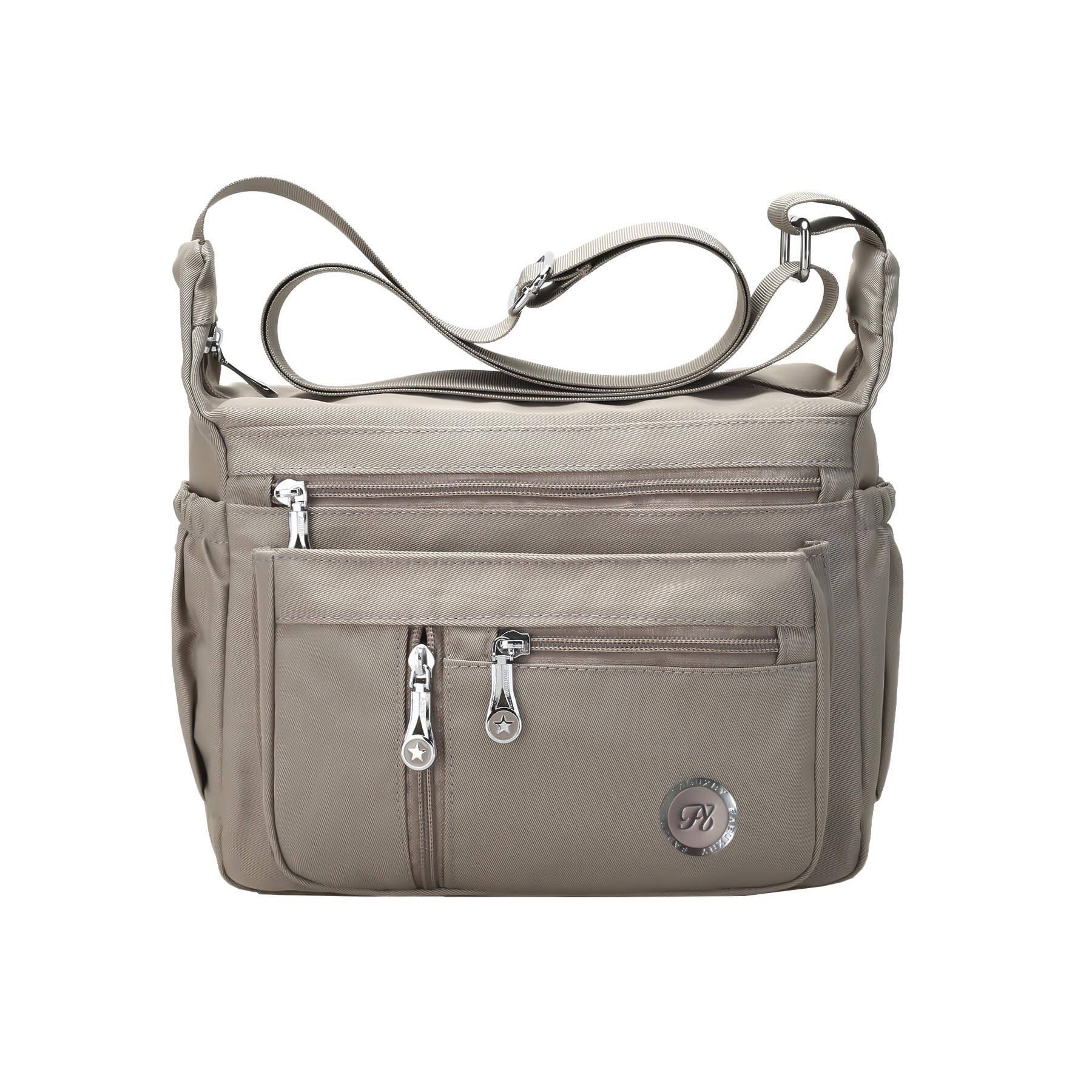 MAGAZIN ACIZT i N ZOY