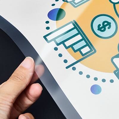 Alt View 1. Staples - Heavyweight Sheet Protector, 8.5" x 11", 100/Box - Clear.