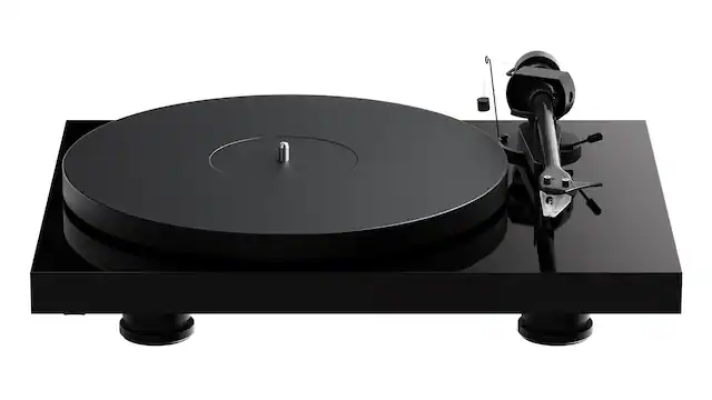 Front. Pro-Ject - DEBUT EVO 2 - High Gloss Black.