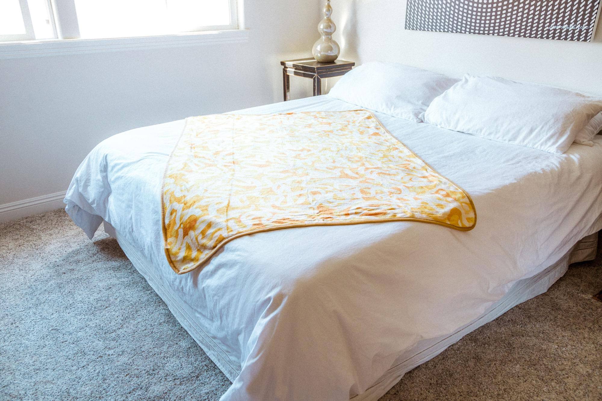 Alt View 4. Toynk - Ramen Noodle Soft Fleece Throw Blanket | 45 x 60 Inches - Brown.