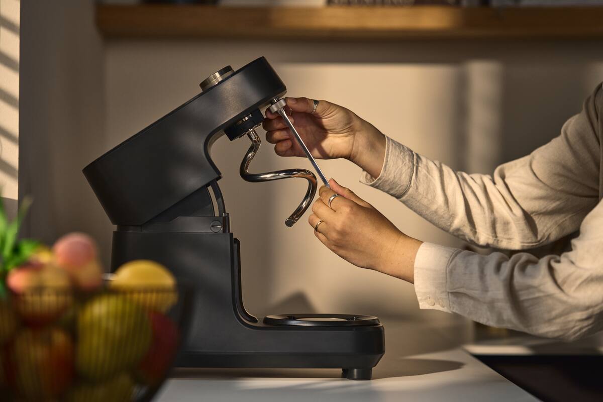 Alt View 1. Ooni - Halo Core 4.8 Qt. Spiral Mixer - Black.
