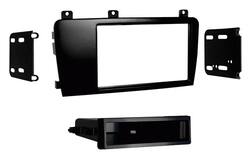 Metra - Dash Kit for Select 2005-2009 Volvo S60 V70 DIN DDIN - Black - Front_Zoom