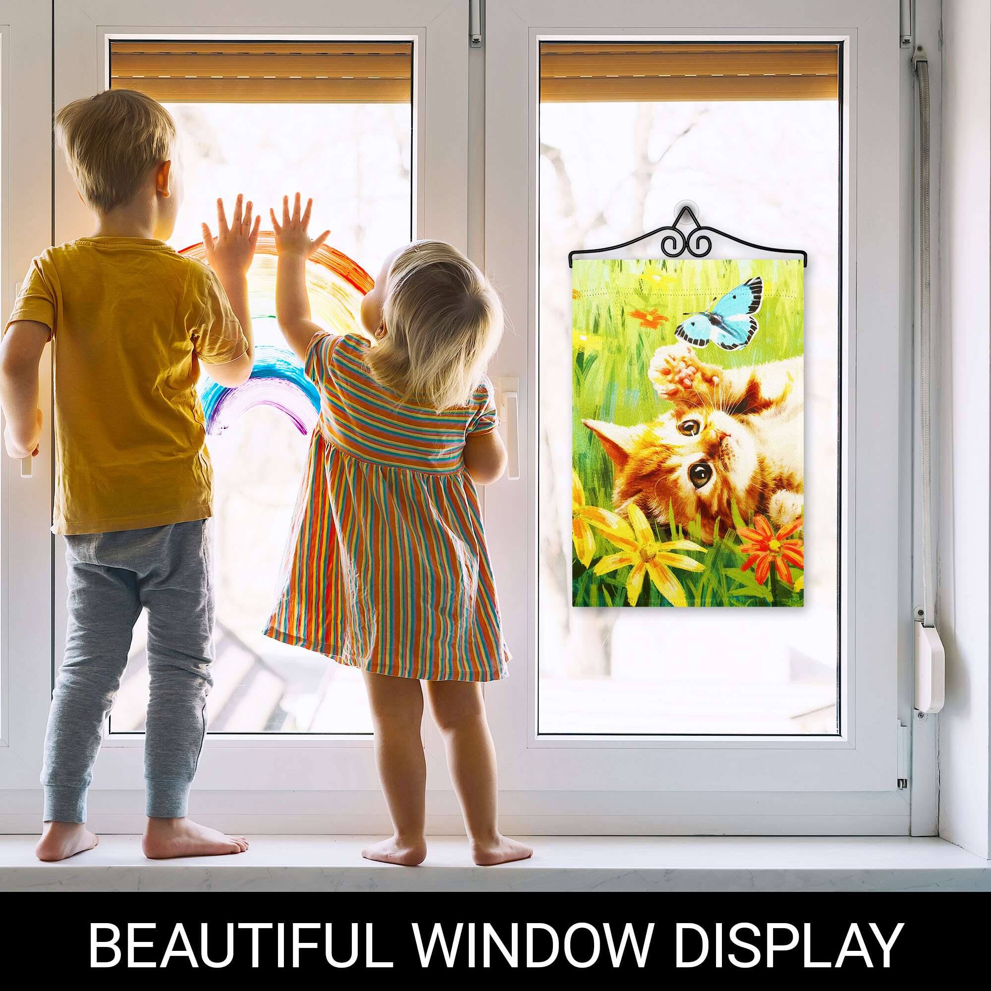 BEAUTIFUL WINDOW DISPLAY