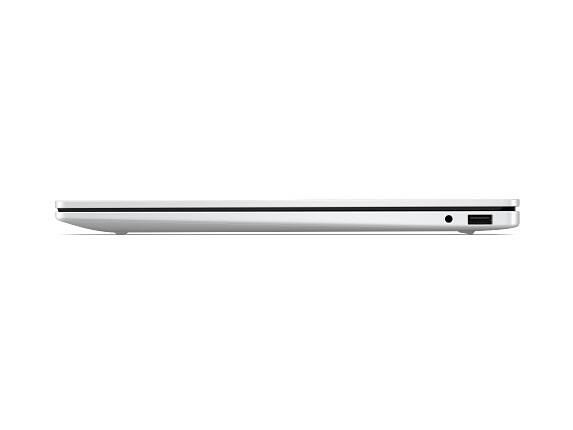 Back. HP - HP OmniBook 5 Laptop Computer 16" 2K Intel Core Ultra 7 16 GB memory;512 GB SSD - Glacier silver aluminum.
