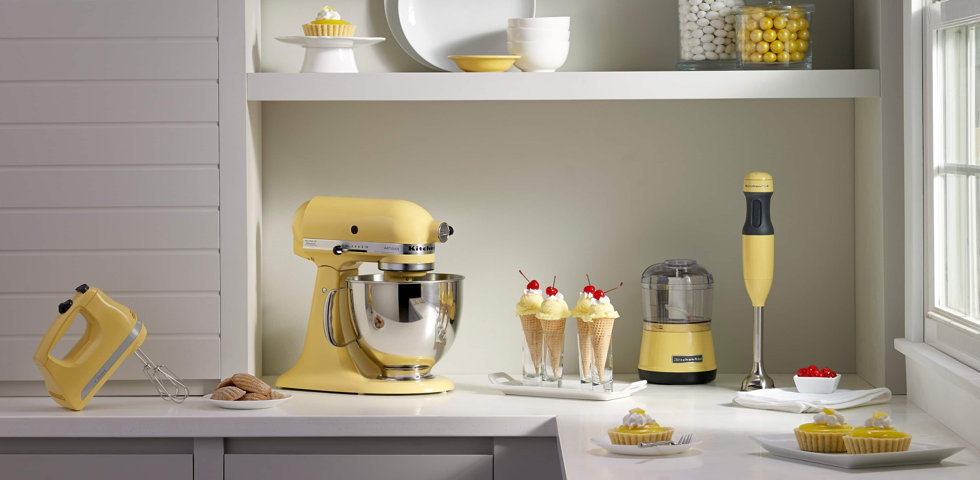 Angle. KitchenAid - KitchenAid Artisan Series 5 Quart Tilt-Head Stand Mixer - KSM150PSMY.