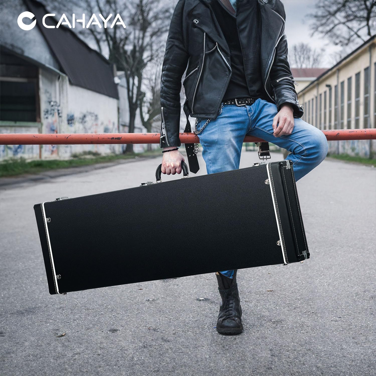 Alt View 3. CAHAYA - CAHAYA Electric Guitar Case: Hardshell Guitar Gig Case with 0.98inch Thick Padding Only for ST Electric Guitars CY0342.