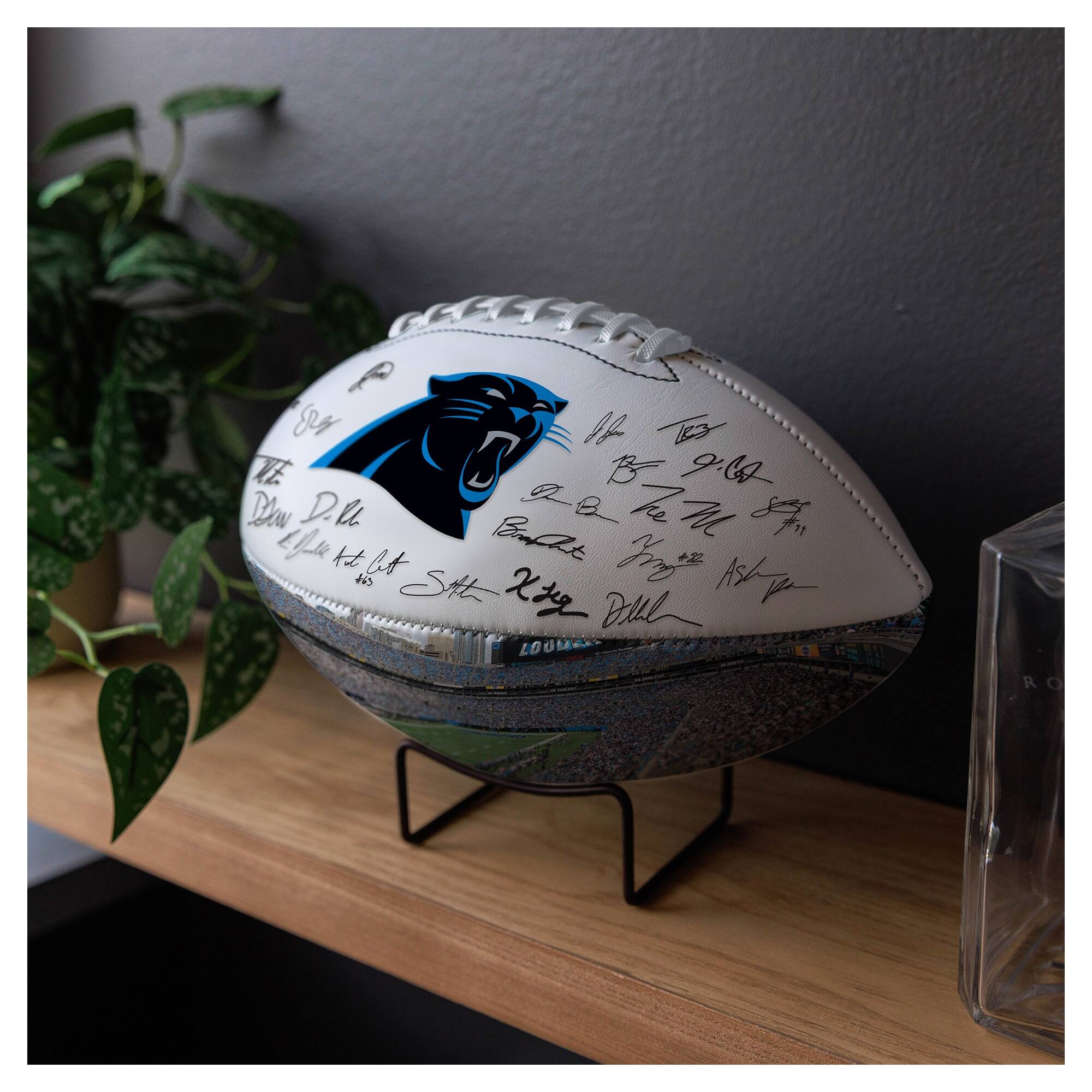 Sure, here is the corrected and grouped text from the image:

**Top Section:**
- "The Best"
- "Bowl Game"
- "Bowl Game 2015"

**Middle Section:**
- "The Best"
- "Bowl Game 2015"
- "Best Game Ever"
- "Best Game Ever 2015"

**Bottom Section:**
- "Best Game Ever"
- "Best Game Ever 2015"

**Signatures:**
- "Drew Dalman"
- "Ashley Dalman"

**Additional Text:**
- "LOGO"
- "RO" (partially visible on the stand)