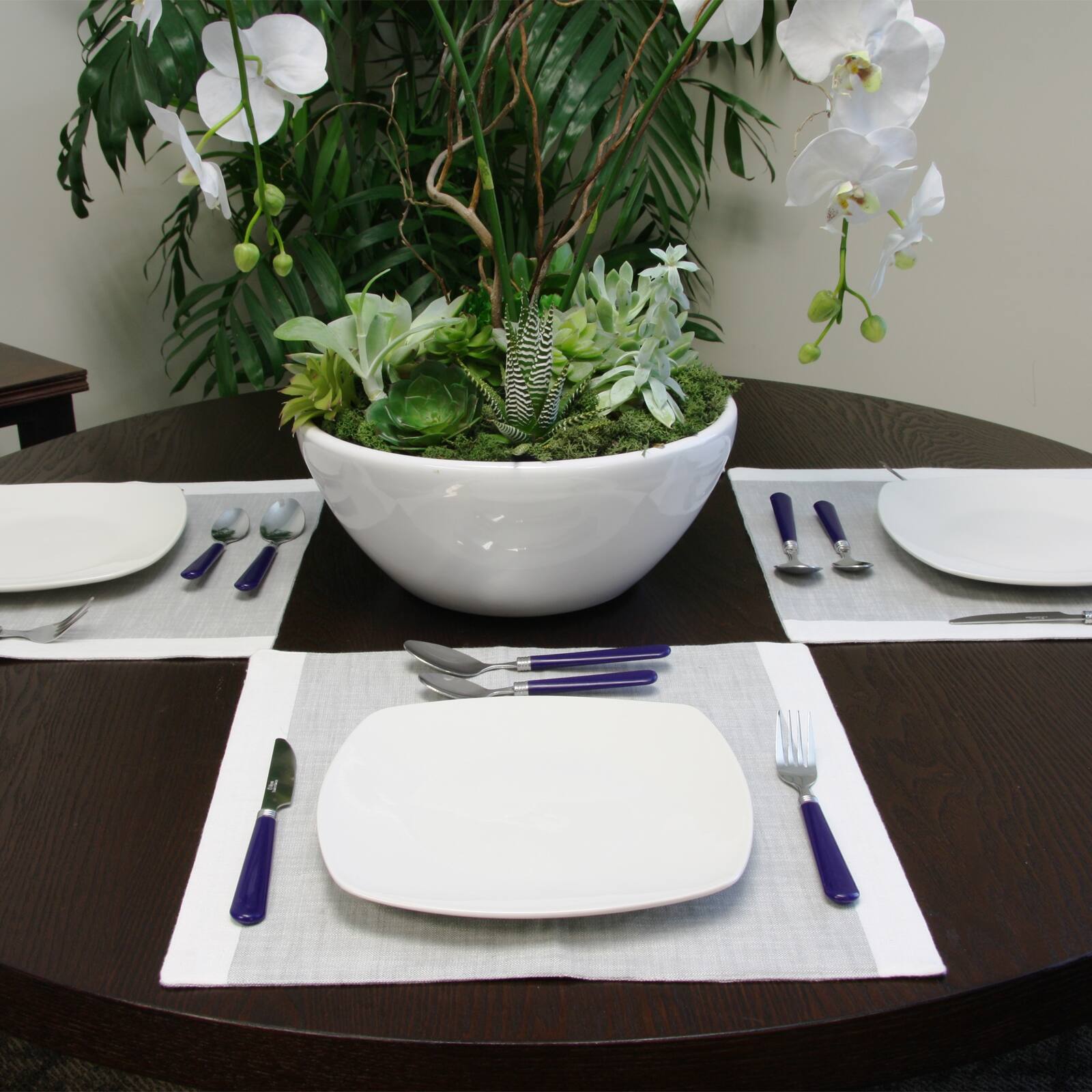 Alt View 3. Gibson - Gibson Sensations II 16 Piece Stainless Steel Flatware Set with Cobalt Handles and Chrome Caddy - Silver.